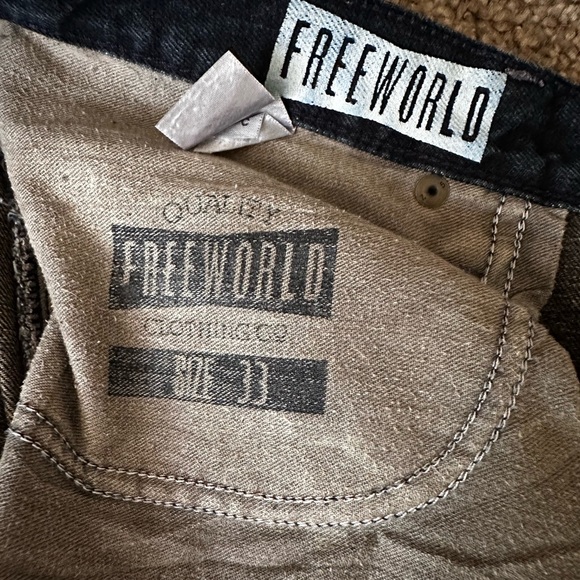 Freeworld Slim - Picture 6 of 8